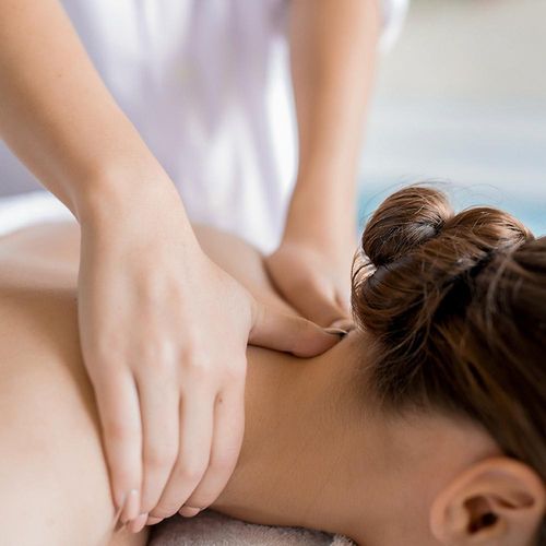 mydays Ayurveda Massage Freiburg; Erlebnis verschenken oder selbst erleben; Gutschein für 1 Person(en)
